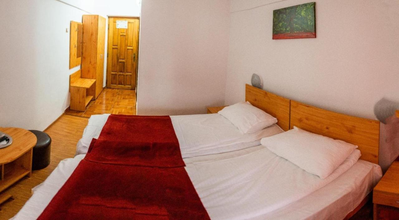 Hotel Horezu Zewnętrze zdjęcie