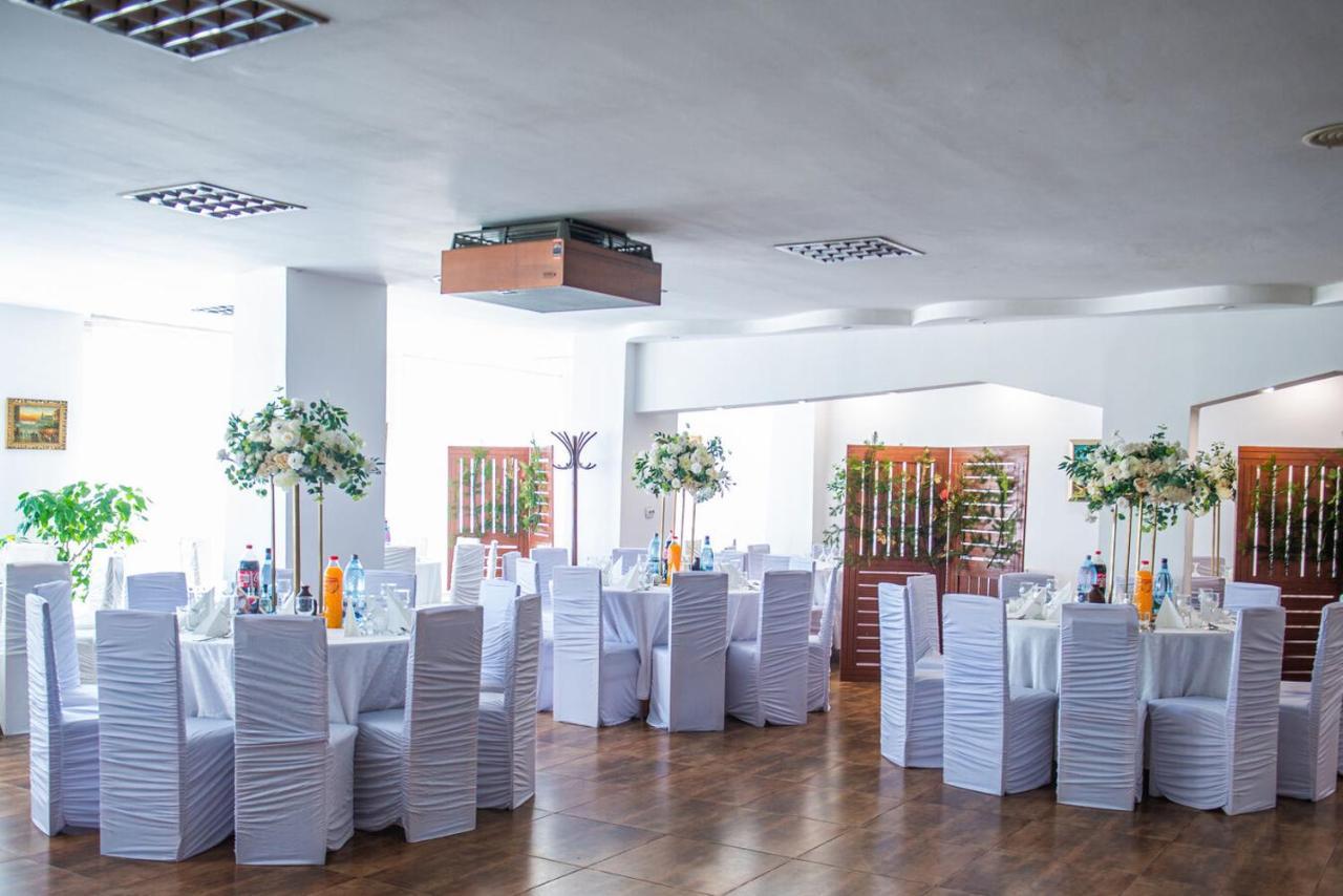 Hotel Horezu Zewnętrze zdjęcie